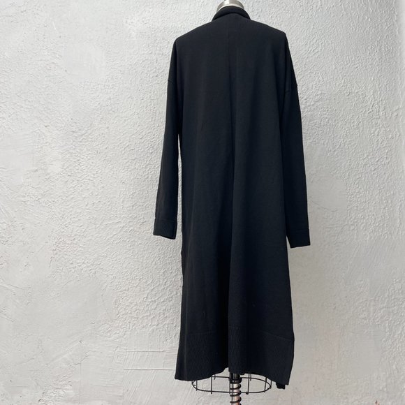 B NEW YORK Recycled 'Ultimate Sweater Duster' in BLACK - Picture 5 of 7